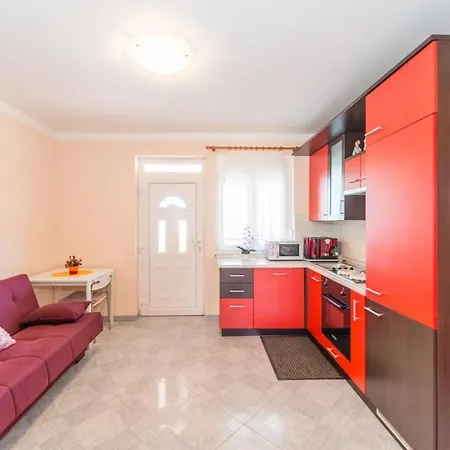 Apartment Hudic Vir